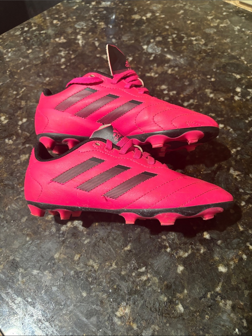 Adidas Hot Pink Soccer Cleats! Youth 2